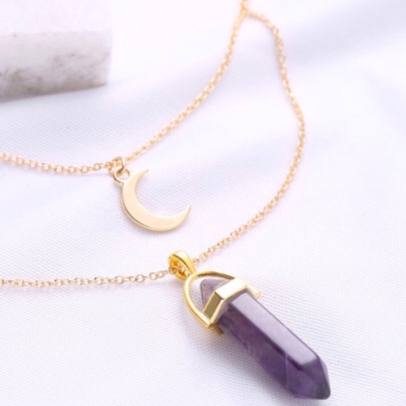 Marbled moon necklace - Picture 2 of 2